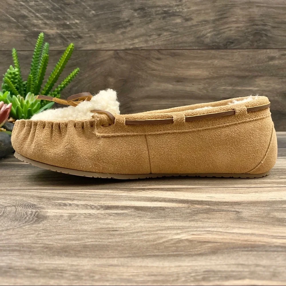 NIB Minnetonka Allie Berber Plug Moccasin Slipper - Picture 6 of 11